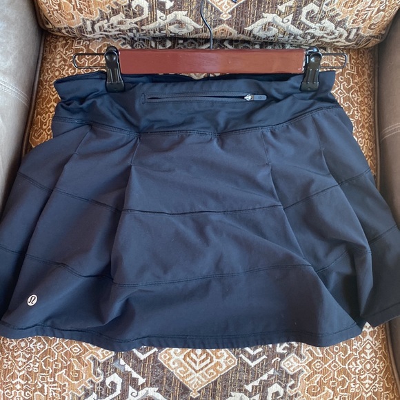 lululemon pace rival skirt size 6 - Picture 2 of 3